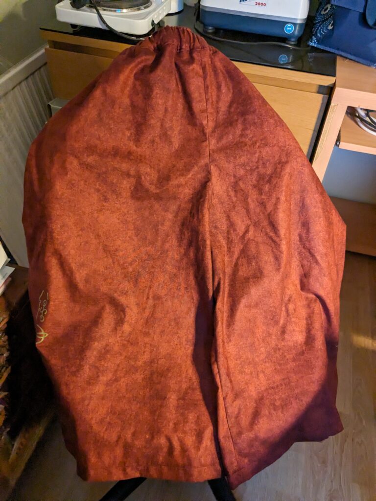 Klädskolan –  lär dig göra egna kläder