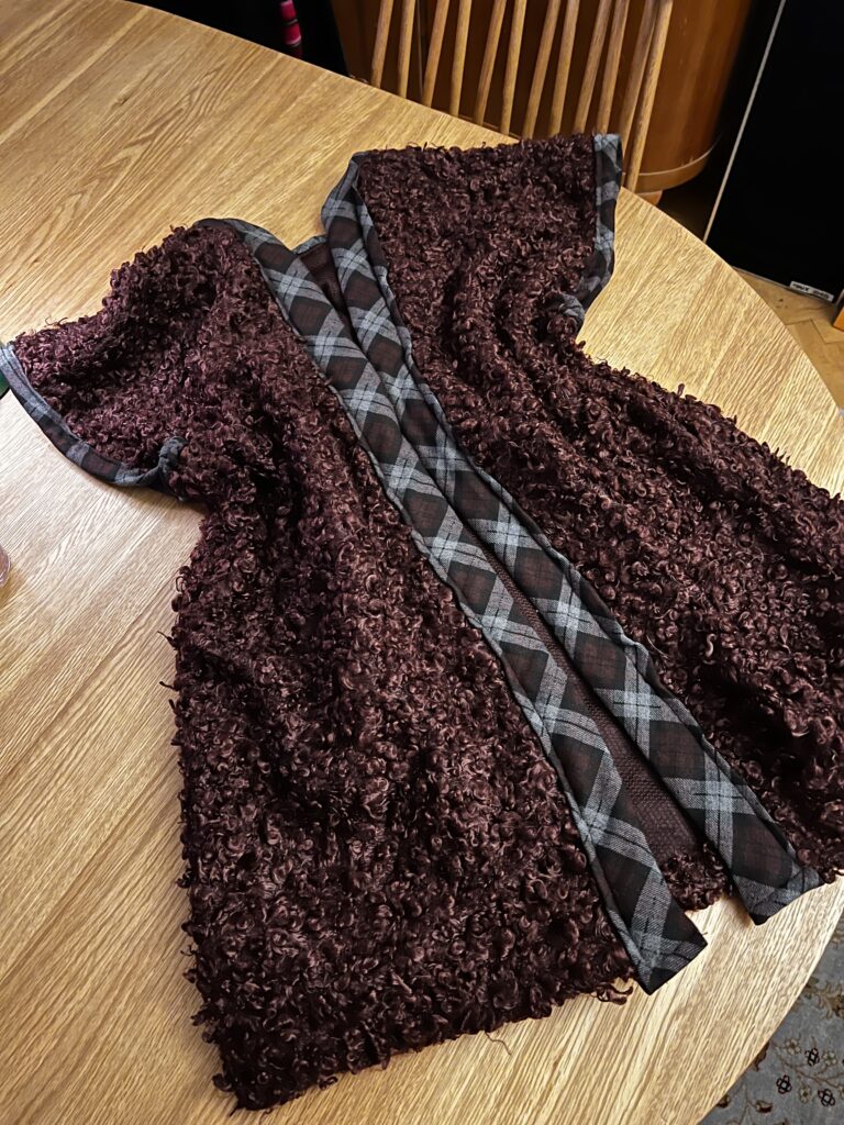 Klädskolan –  lär dig göra egna kläder