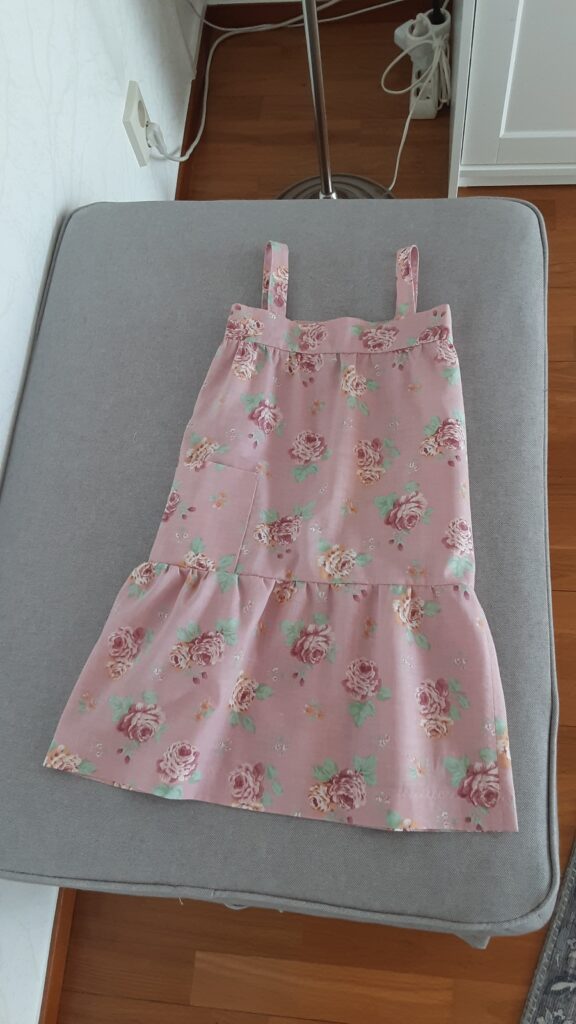 Klädskolan –  lär dig göra egna kläder