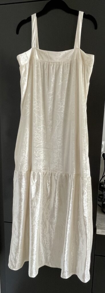 Klädskolan –  lär dig göra egna kläder