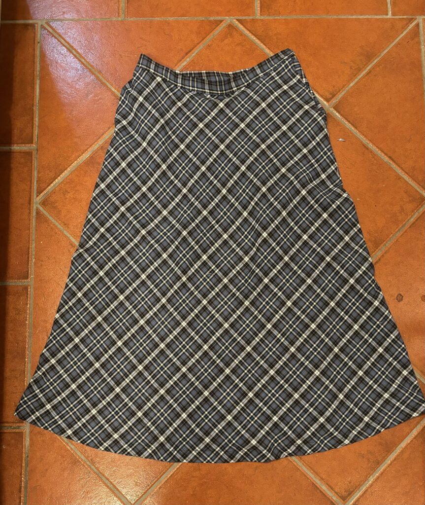 Klädskolan –  lär dig göra egna kläder