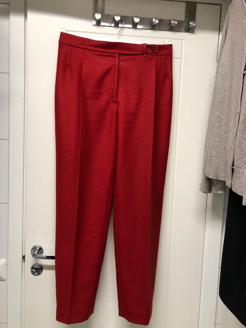 Klädskolan –  lär dig göra egna kläder