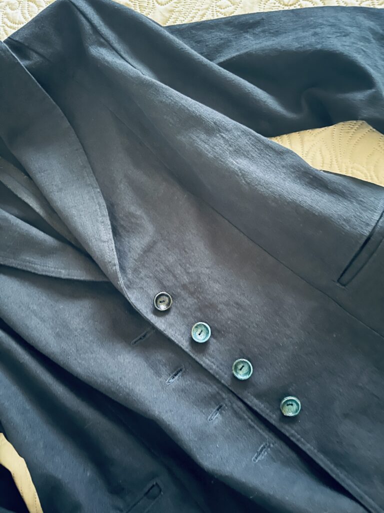 Klädskolan –  lär dig göra egna kläder