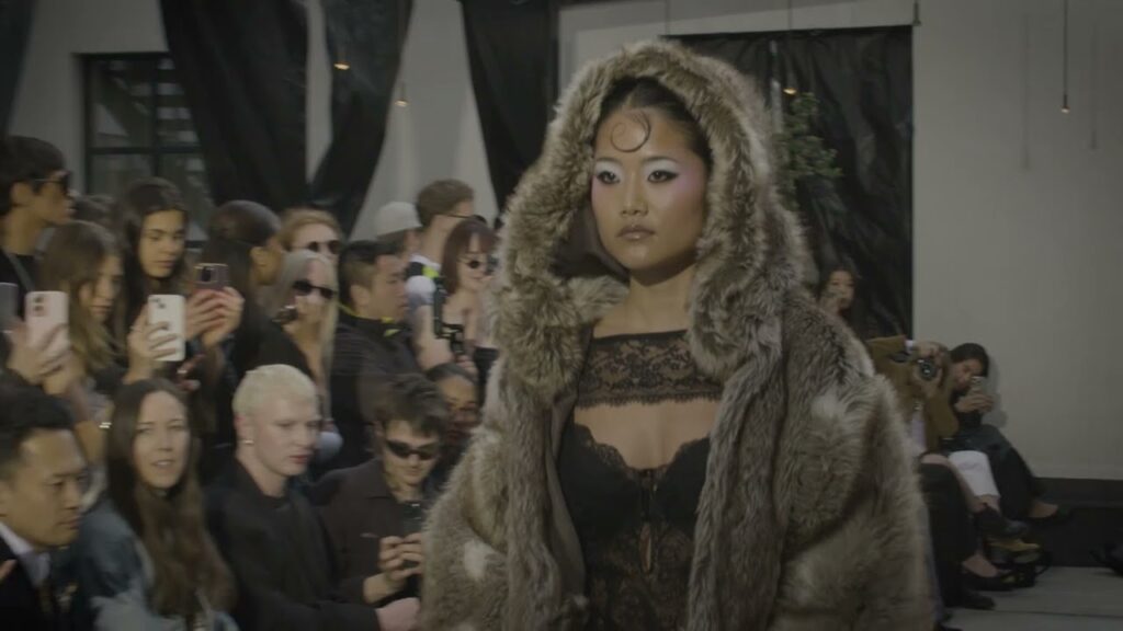 Klädskolan –  lär dig göra egna kläder