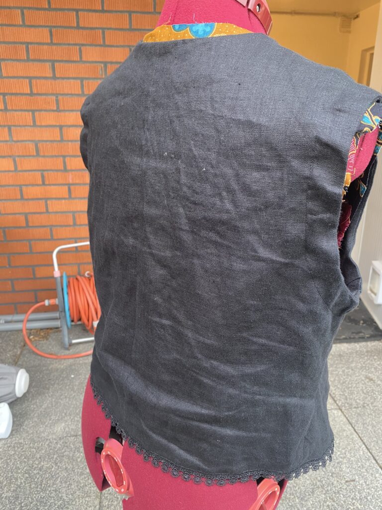 Klädskolan –  lär dig göra egna kläder